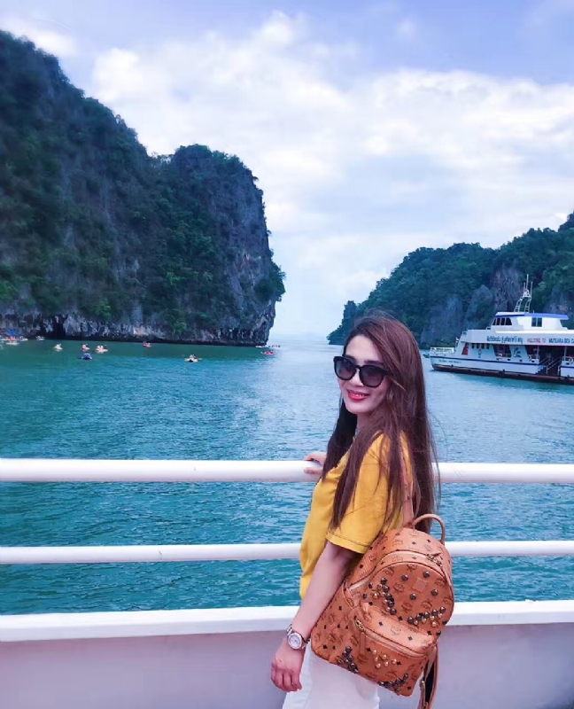 zoe的第三张照片--云南红颜知己交友网